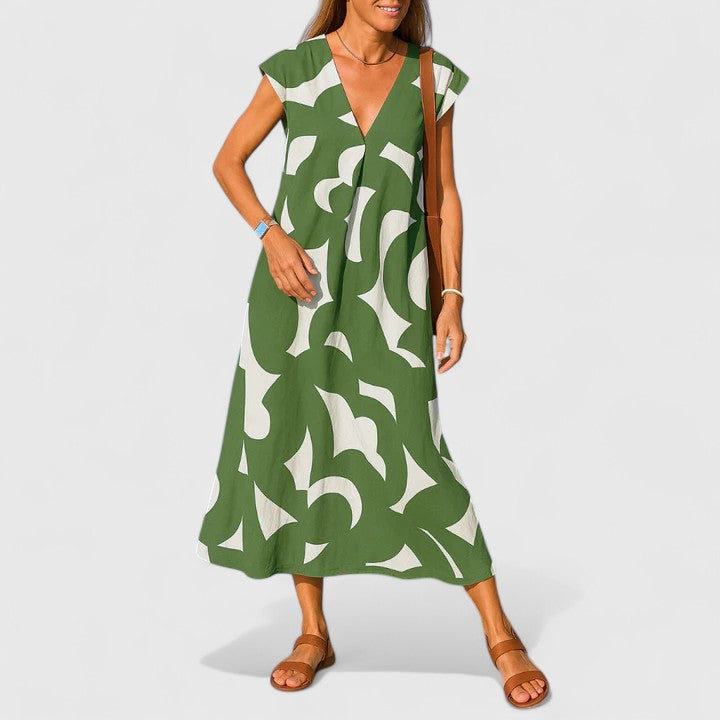 Koralia | Sofistikované šaty s V výstřihem