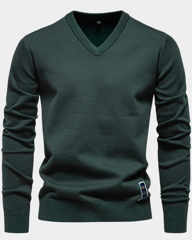 Trystan | Jednoduchý klasický svetr s V výstřihem